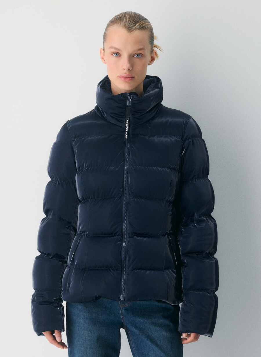 the supersnug puff - liquid shine admiral