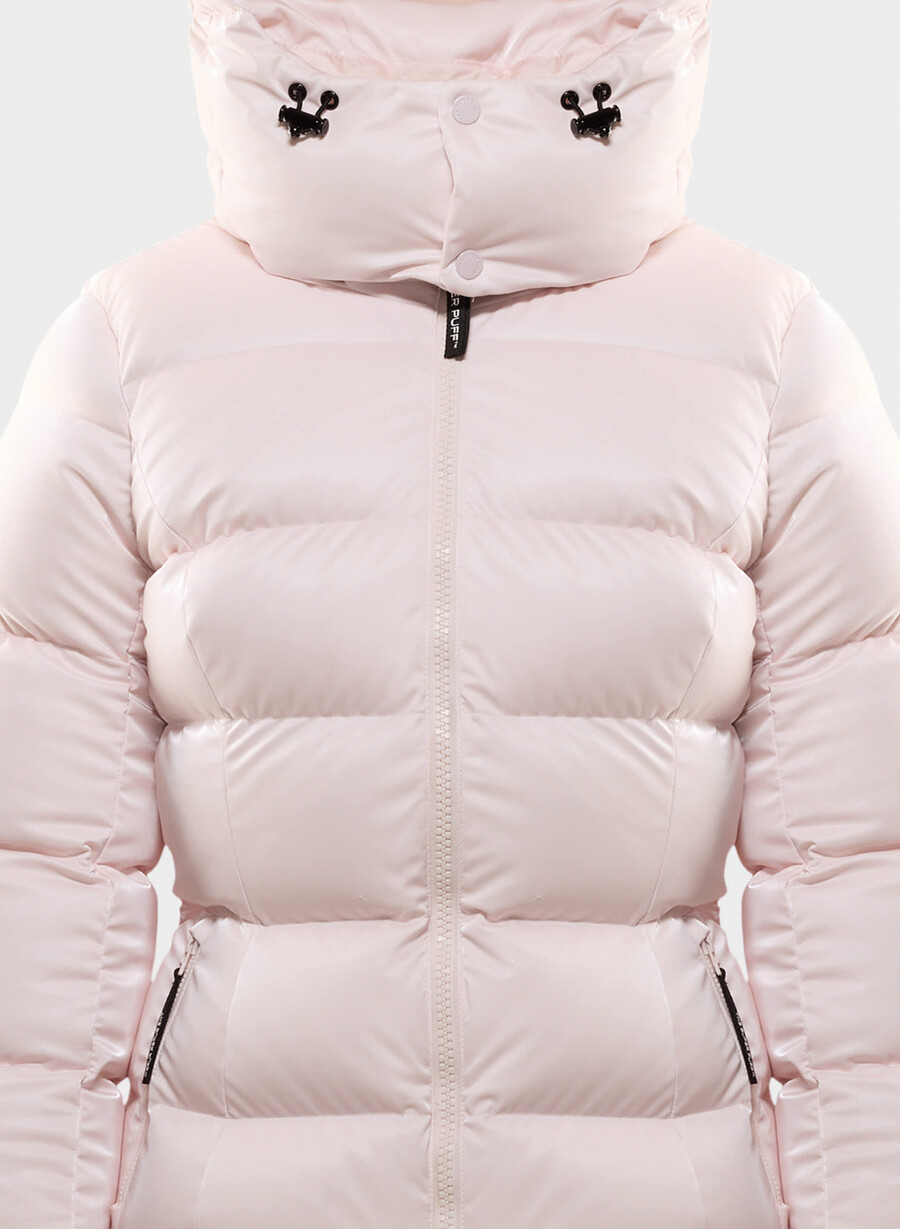 the supersnug puff - liquid shine mochi pink