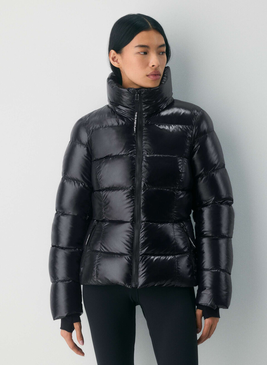 the supersnug puff - neronero lucido