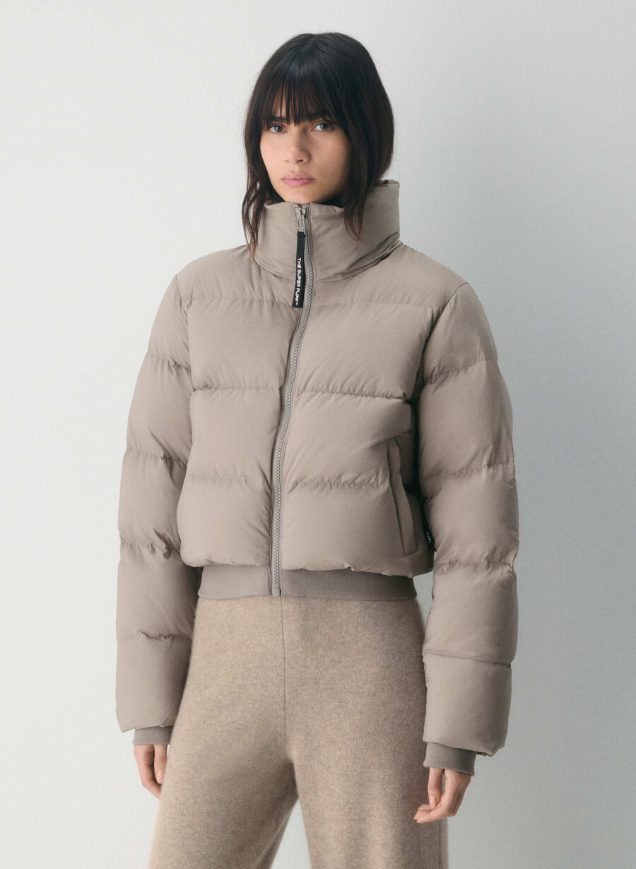 the super resort puff - climatte modern taupe