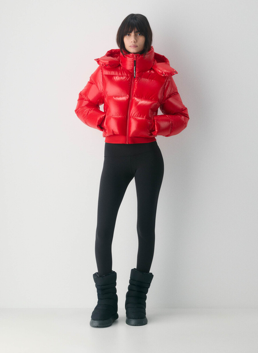 the super resort puff - rosso lampeggiante hi-gloss