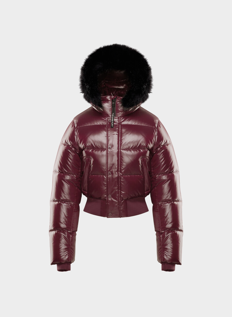 the super chalet puff - hi-gloss plum brgdy black